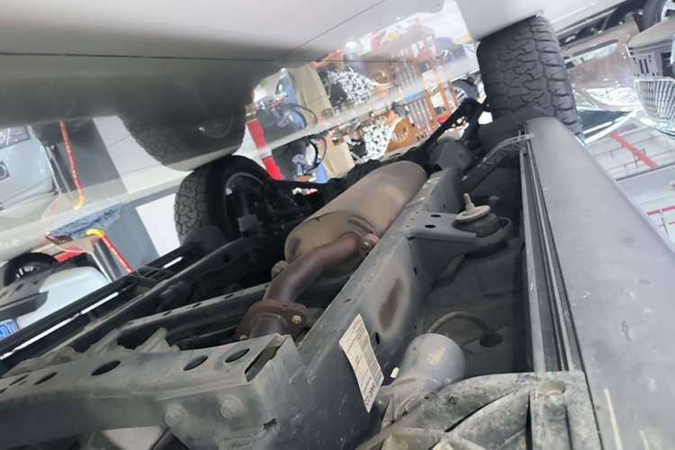 Used BAIC Off-Road BJ60 2022 2.0T Version 11 Five Seats Right Side Sill