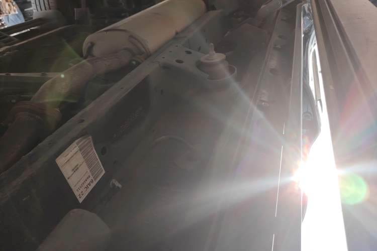 Used BAIC Off-Road BJ60 2022 2.0T Version 11 Five Seats Right Side Sill