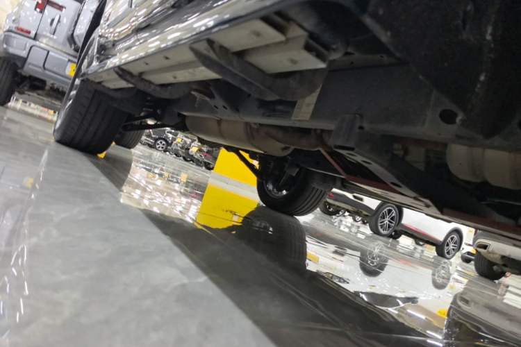 Used BAIC Off-Road BJ60 2022 2.0T Weekend Edition Five-Seater Right Side Sill