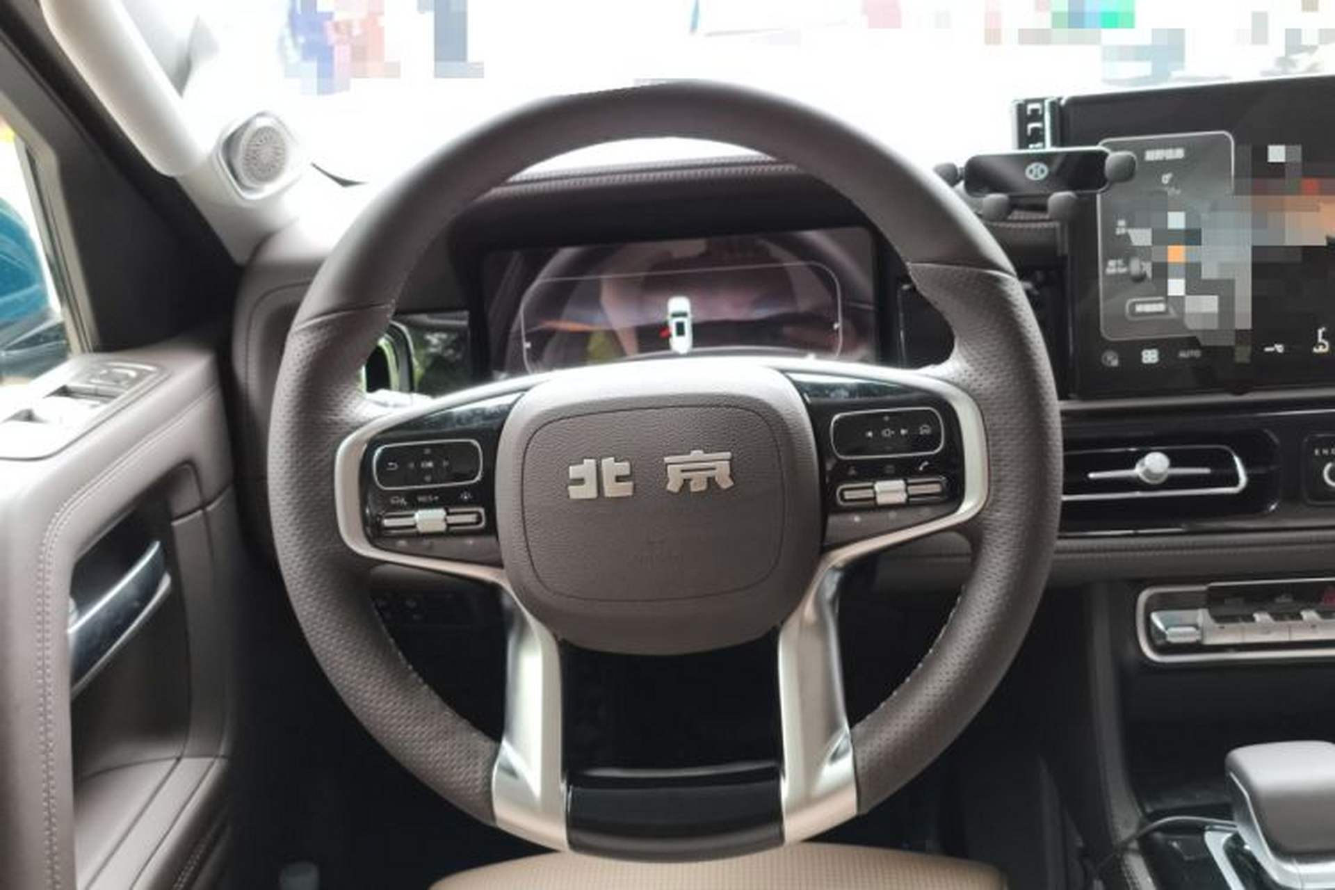 Used BAIC Off-Road BJ60 2022 2.0T Version 11 Five Seats Steering Wheel