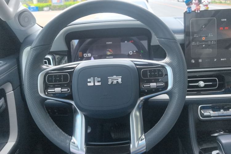 Used BAIC Off-Road BJ60 2022 2.0T May Day Edition Five Seats Steering Wheel