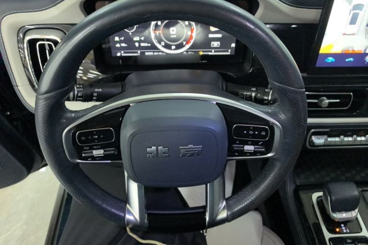 Used BAIC Off-Road BJ60 2022 2.0T Weekend Edition Five-Seater Steering Wheel