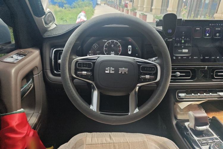 Used BAIC Off-Road BJ60 2022 2.0T Version 11 Seven Seats Steering Wheel