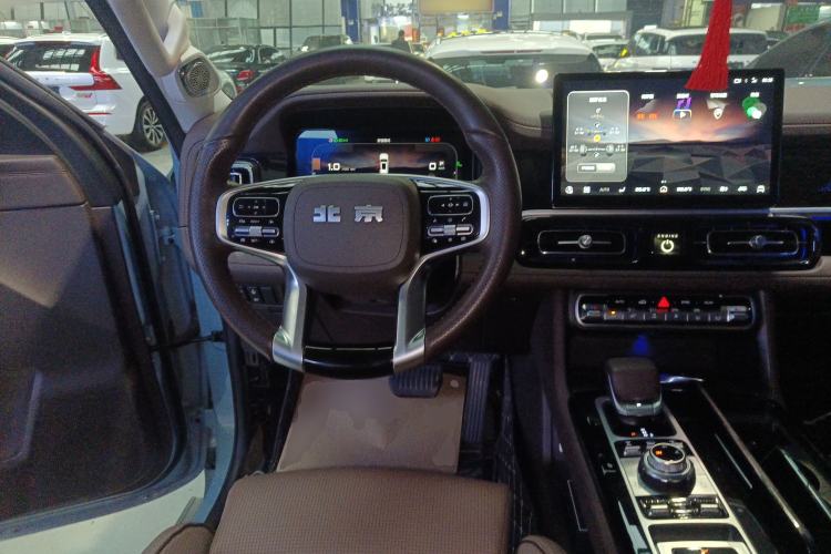 Used BAIC Off-Road BJ60 2022 2.0T Version 11 Five Seats Steering Wheel