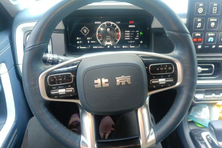 Used BAIC Off-Road BJ60 2022 2.0T Version 11 Five Seats Steering Wheel