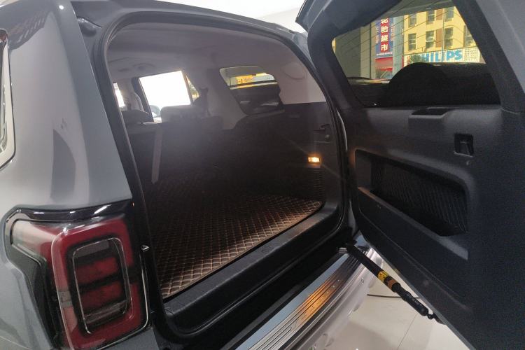 Used BAIC Off-Road BJ60 2022 2.0T Version 11 Five Seats Trunk