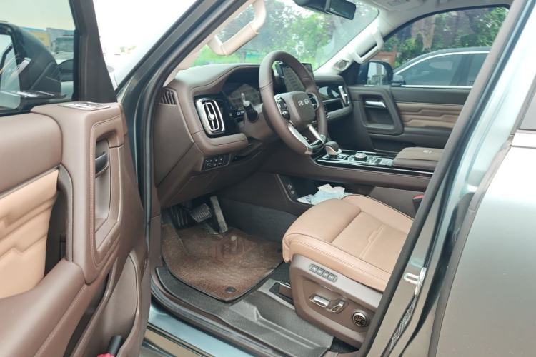 Used BAIC Off-Road BJ60 2022 2.0T Version 11 Five Seats Driver Seat