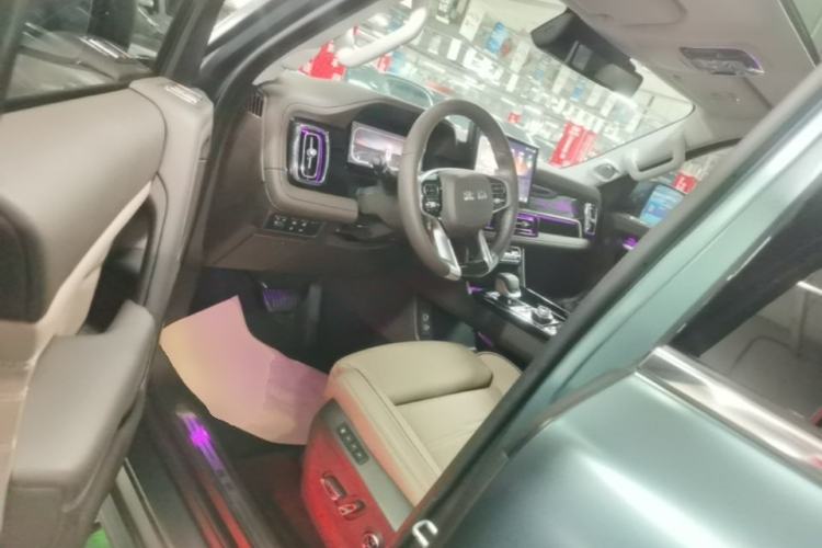Used BAIC Off-Road BJ60 2022 2.0T May Day Edition Five Seats Driver Seat