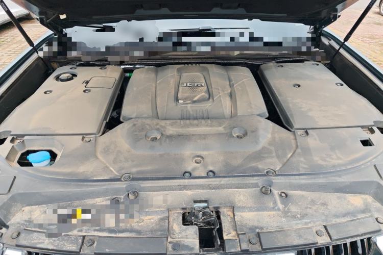 Used BAIC Off-Road BJ60 2022 2.0T Version 11 Five Seats Engine Bay
