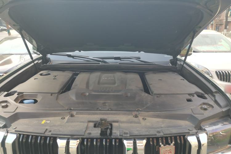 Used BAIC Off-Road BJ60 2022 2.0T Version 11 Seven Seats Engine Bay
