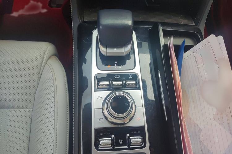 Used BAIC Off-Road BJ60 2022 2.0T May Day Edition Five Seats Gear Lever