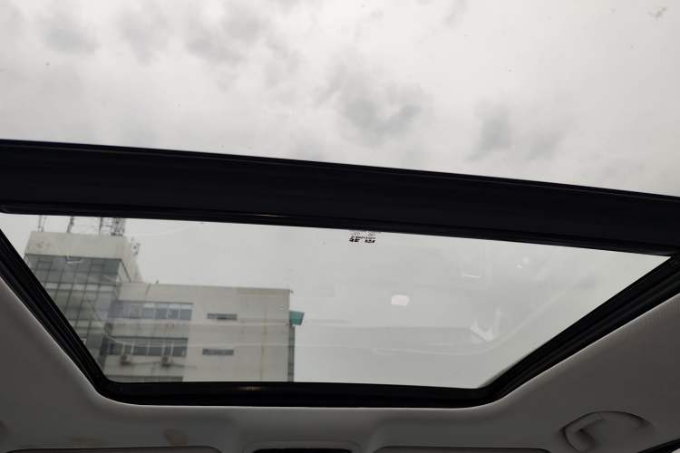 Used BAIC Off-Road BJ60 2022 2.0T May Day Edition Five Seats Headliner