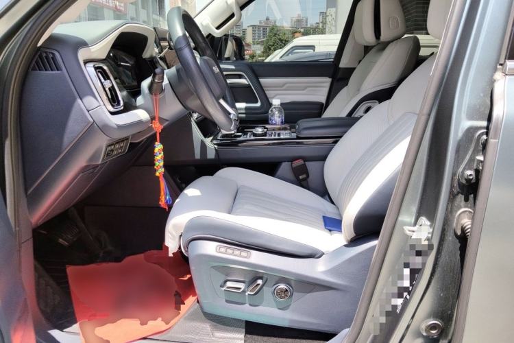 Used BAIC Off-Road BJ60 2022 2.0T Version 11 Five Seats Left Front Seat