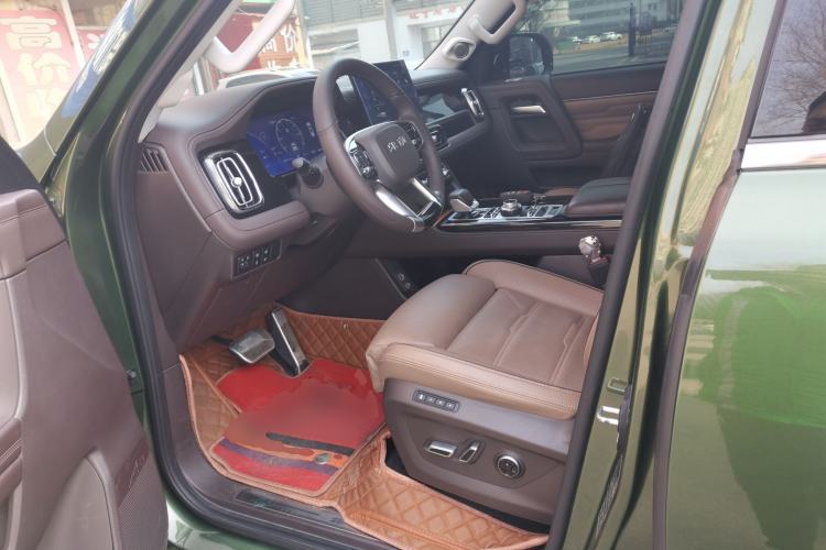 Used BAIC Off-Road BJ60 2022 2.0T Version 11 Seven Seats Left Front Seat
