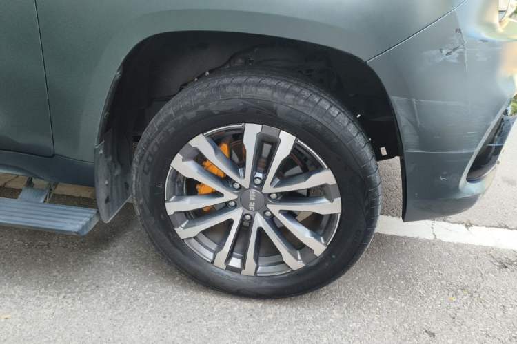 Used BAIC Off-Road BJ60 2022 2.0T Version 11 Five Seats Right Front Wheel Hub
