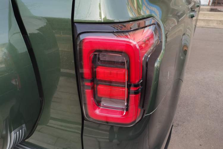 Used BAIC Off-Road BJ60 2022 2.0T Version 11 Seven Seats Right Rear Taillight