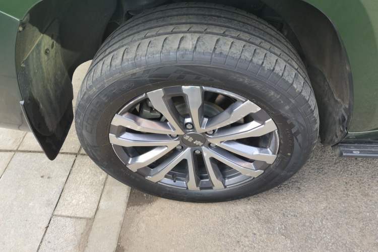 Used BAIC Off-Road BJ60 2022 2.0T Version 11 Seven Seats Right Rear Wheel Hub