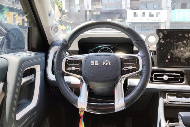 Used BAIC Off-Road BJ60 2022 2.0T Version 11 Five Seats Steering Wheel