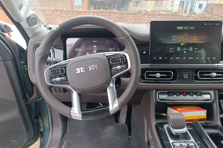 Used BAIC Off-Road BJ60 2022 2.0T Version 11 Seven Seats Steering Wheel