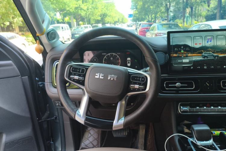 Used BAIC Off-Road BJ60 2022 2.0T Version 11 Five Seats Steering Wheel