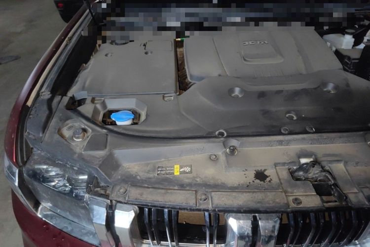 Used BAIC Off-Road BJ60 2022 2.0T Version 11 Five Seats Engine Bay Right