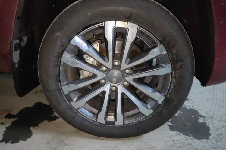 Used BAIC Off-Road BJ60 2022 2.0T Version 11 Five Seats Right Front Wheel Hub