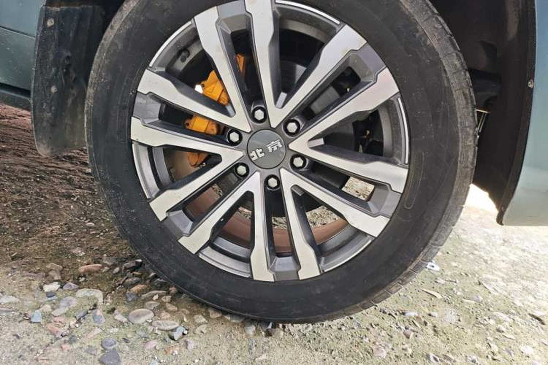 Used BAIC Off-Road BJ60 2022 2.0T Version 11 Five Seats Right Front Wheel Hub