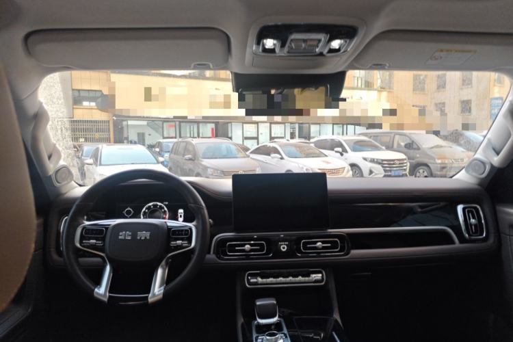 Used BAIC Off-Road BJ60 2022 2.0T May Day Edition Five Seats Center Console