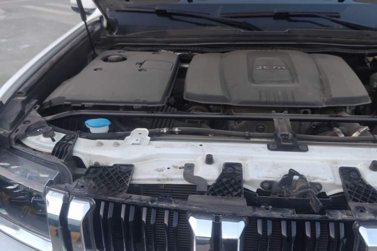 Used BAIC Off-Road BJ60 2022 2.0T Version 11 Five Seats Engine Bay Right