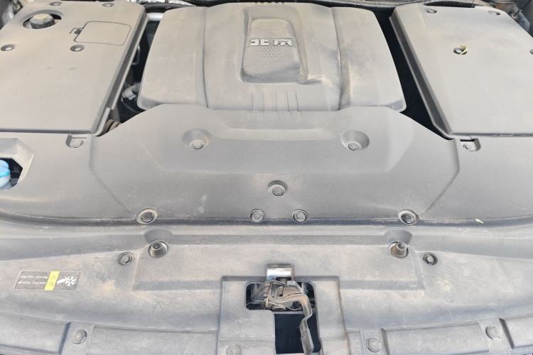 Used BAIC Off-Road BJ60 2022 2.0T May Day Edition Five Seats Engine Bay