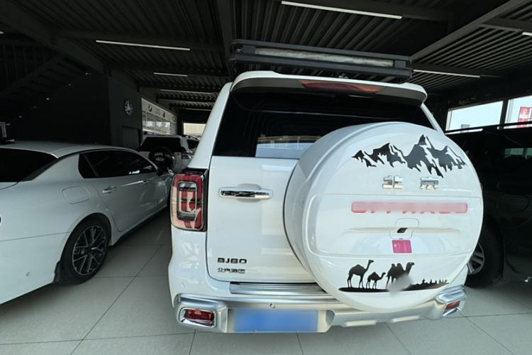 Used BAIC Off-Road BJ60 2022 2.0T May Day Edition Five Seats Exterior 4