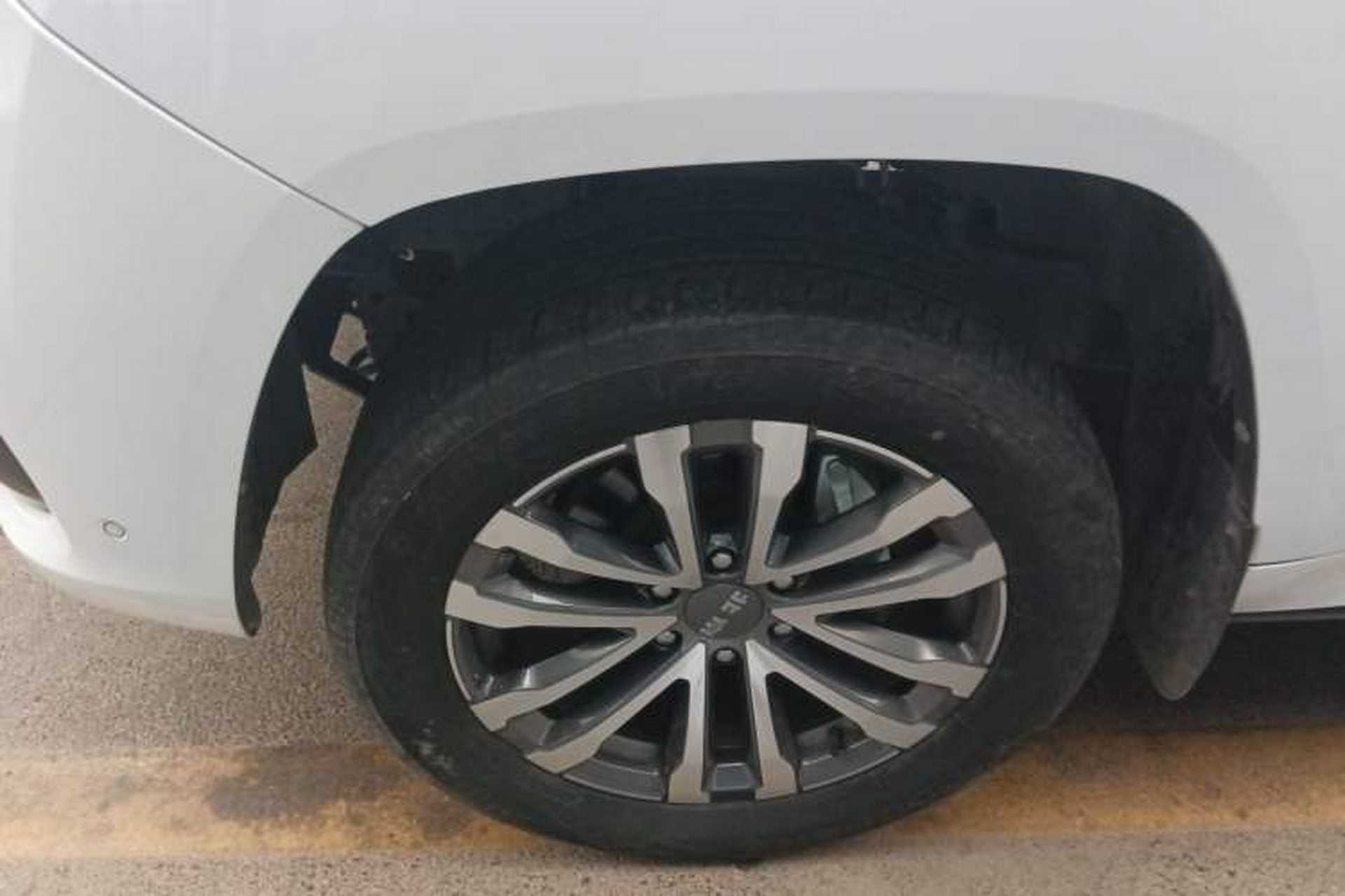 Used BAIC Off-Road BJ60 2022 2.0T Version 11 Five Seats Left Front Wheel Hub