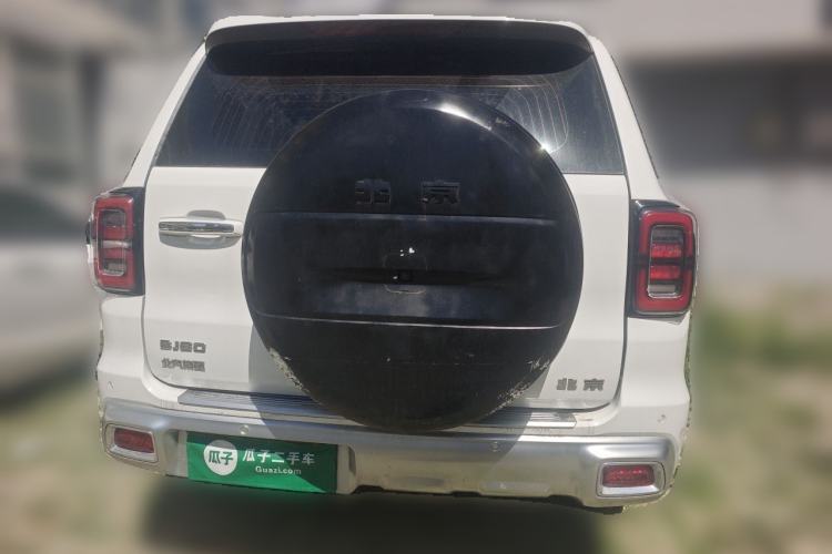 Used BAIC Off-Road BJ60 2022 2.0T May Day Edition Seven Seats Rear