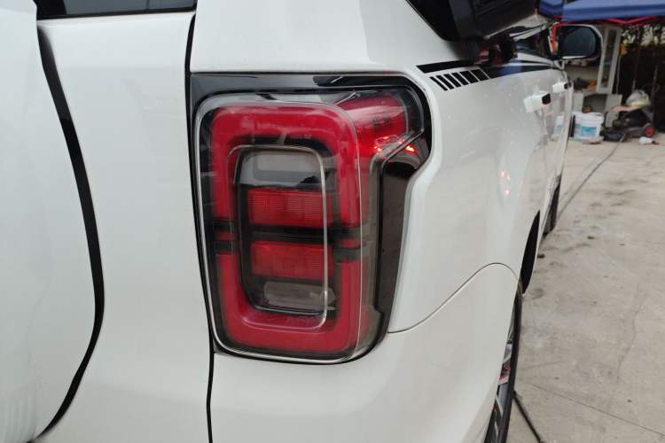 Used BAIC Off-Road BJ60 2022 2.0T Version 11 Five Seats Right Rear Taillight