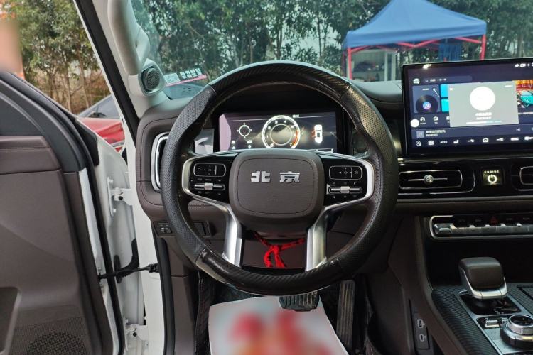 Used BAIC Off-Road BJ60 2022 2.0T Version 11 Five Seats Steering Wheel