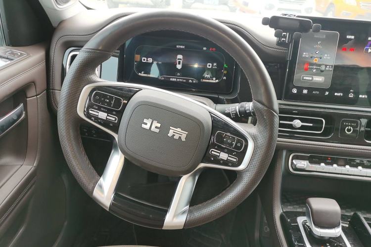 Used BAIC Off-Road BJ60 2022 2.0T May Day Edition Five Seats Steering Wheel