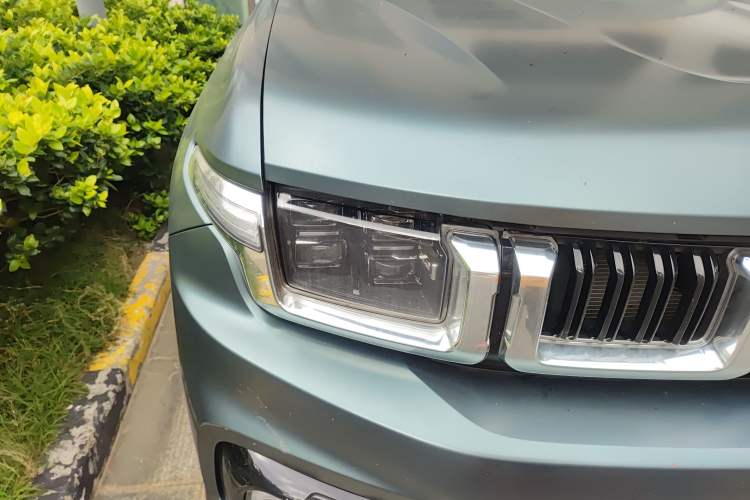 Used BAIC Off-Road BJ60 2023 2.0T Qianli Edition Five Seats Right Front Headlight