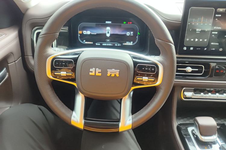 Used BAIC Off-Road BJ60 2023 2.0T Qianli Edition Five Seats Steering Wheel
