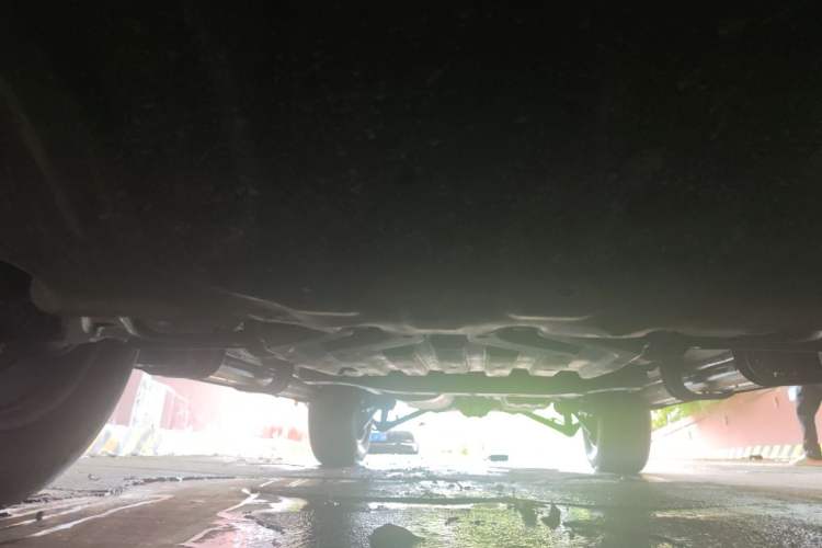 Used BAIC Off-Road BJ60 2023 2.0T Qianli Edition Five Seats Chassis Rear