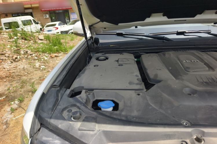 Used BAIC Off-Road BJ60 2023 2.0T Qianli Edition Five Seats Engine Bay Right