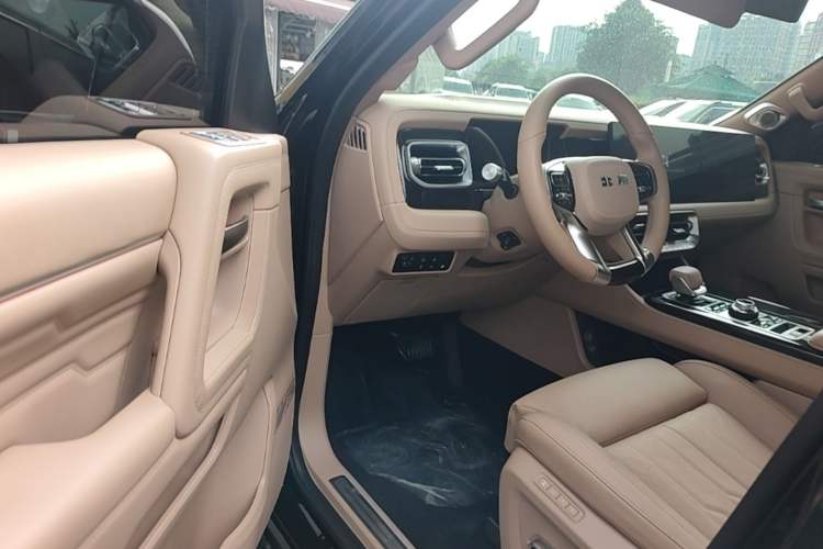 Used BAIC Off-Road BJ60 Leiting 2024 Magic Electric Drive Advanced Version 5 Seats Driver Seat