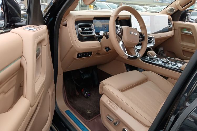 Used BAIC Off-Road BJ60 Leiting 2024 Magic Electric Drive Advanced Version 7 Seats Driver Seat