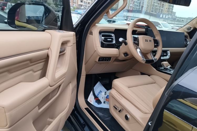 Used BAIC Off-Road BJ60 Leiting 2024 Magic Electric Drive Advanced Version 5 Seats Driver Seat