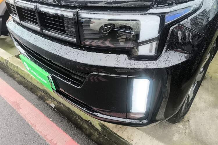 Used BAIC Off-Road BJ60 Leiting 2024 Magic Electric Drive Advanced Version 5 Seats Left Front Headlight
