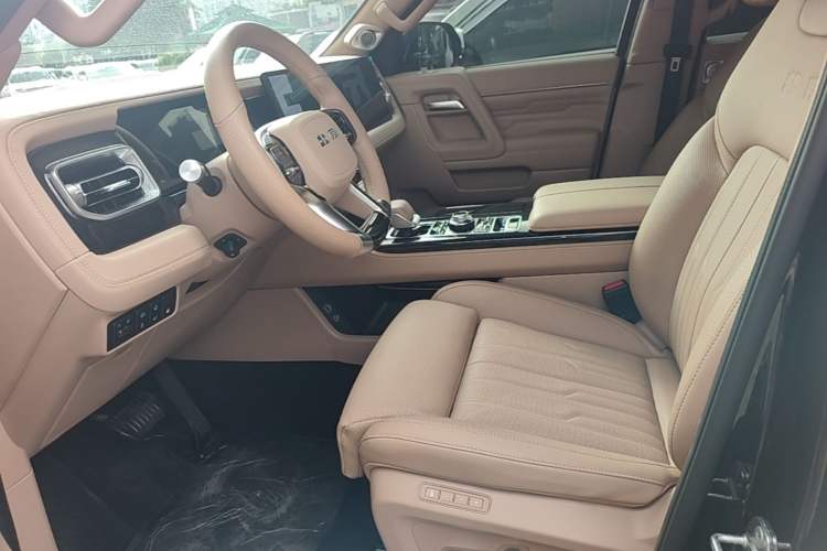 Used BAIC Off-Road BJ60 Leiting 2024 Magic Electric Drive Advanced Version 5 Seats Left Front Seat