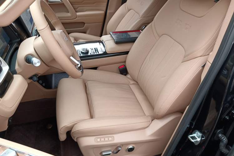 Used BAIC Off-Road BJ60 Leiting 2024 Magic Electric Drive Advanced Version 7 Seats Left Front Seat