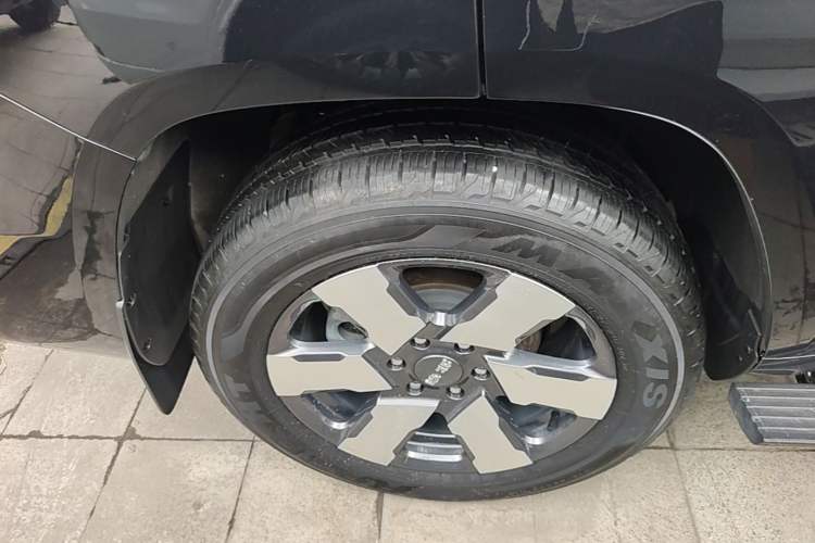 Used BAIC Off-Road BJ60 Leiting 2024 Magic Electric Drive Advanced Version 5 Seats Right Rear Wheel Hub