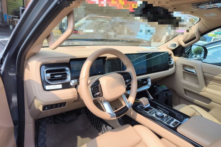 Used BAIC Off-Road BJ60 Leiting 2024 Magic Electric Drive Advanced Version 5 Seats Center Console