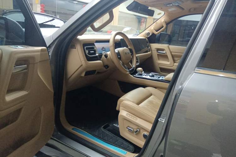 Used BAIC Off-Road BJ60 Leiting 2024 Magic Electric Drive Advanced Version 7 Seats Driver Seat