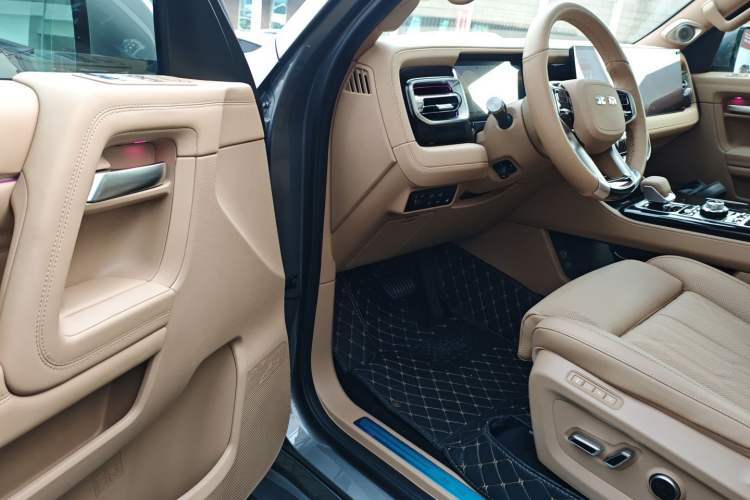 Used BAIC Off-Road BJ60 Leiting 2024 Magic Electric Drive Advanced Version 7 Seats Driver Seat